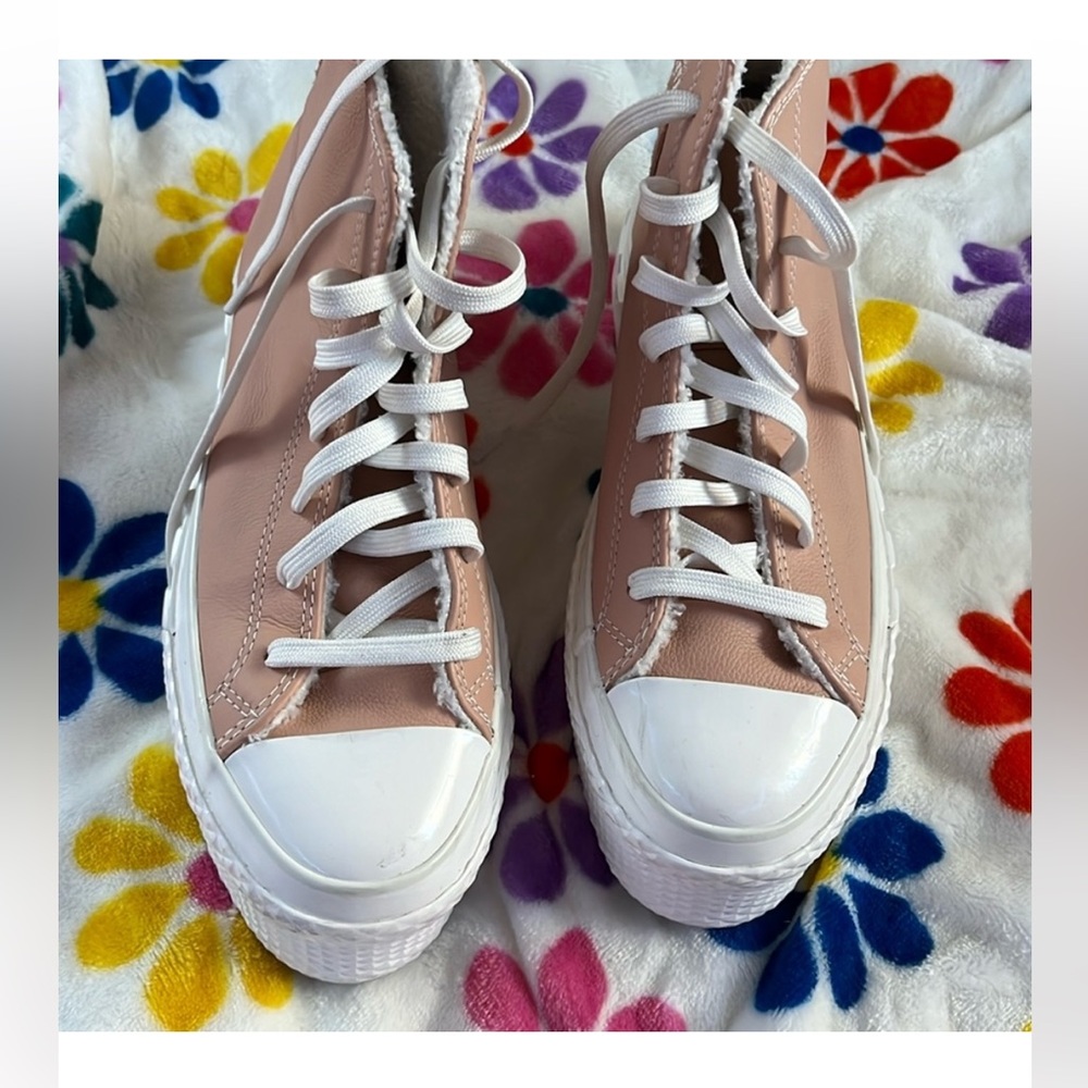 COPY - Leather converse platform shoes 👟